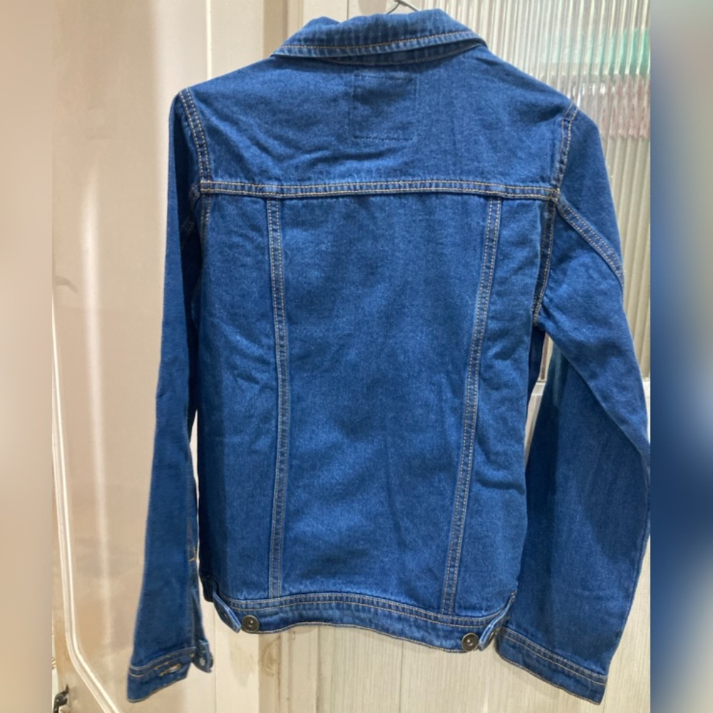 (With tags) Denim jacket for women - Picture 4 of 8